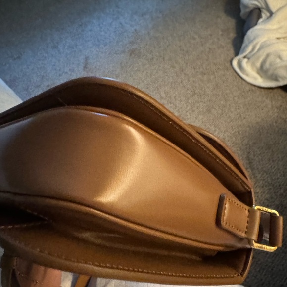 CELINE CLASSIQUE TRIOMPHE BAG IN SHINY CALFSKIN IN BRONZE - Picture 6 of 12